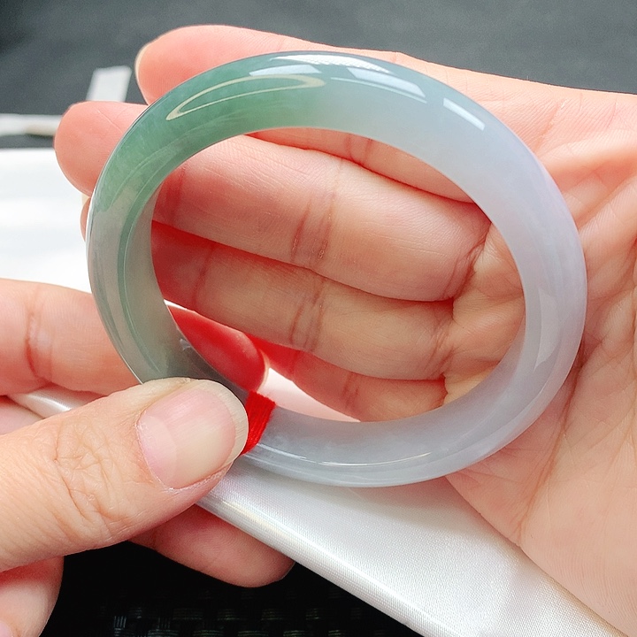 翡翠手镯未镶嵌手镯57