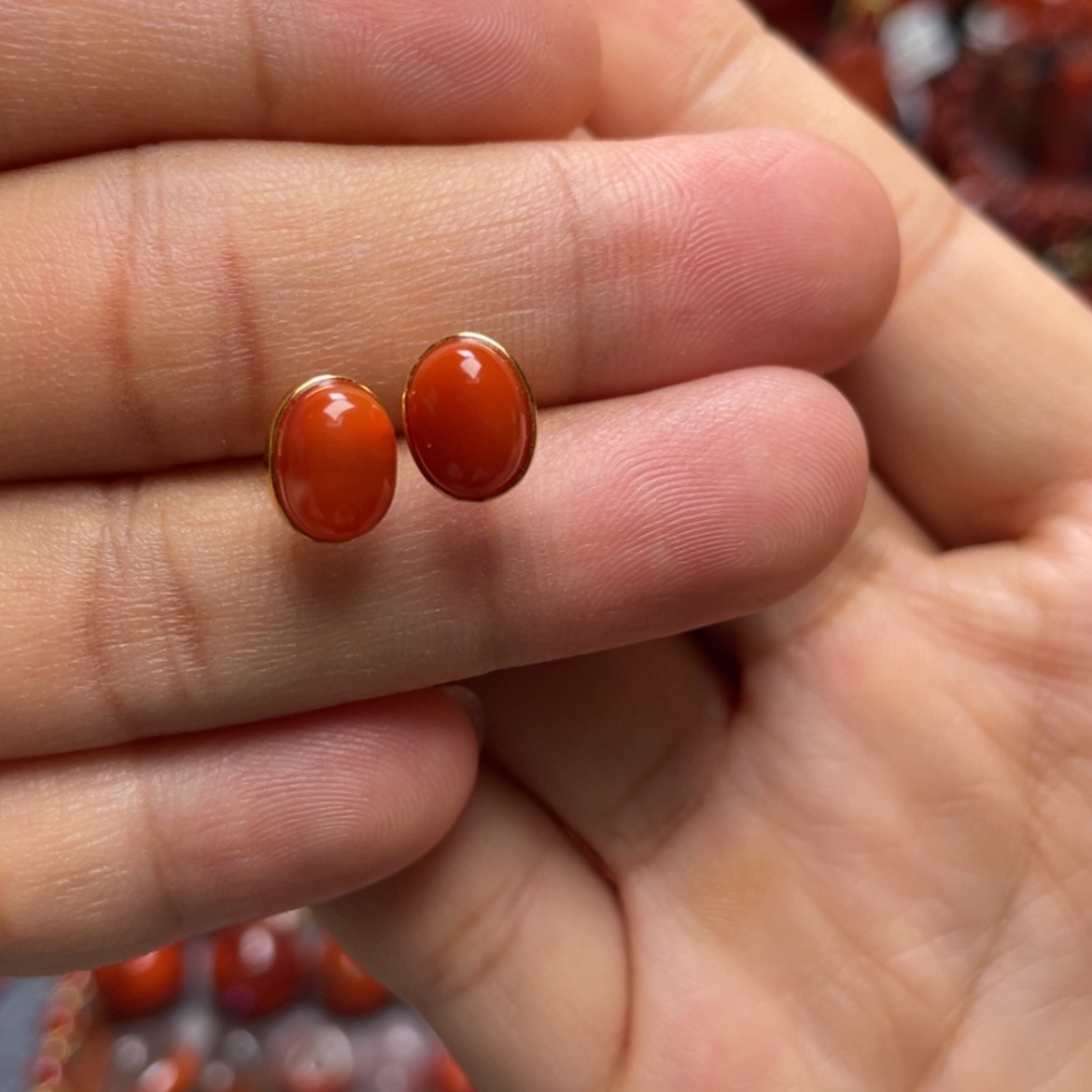 【闪购商品】银S925镶嵌蛋面耳钉南红玛瑙