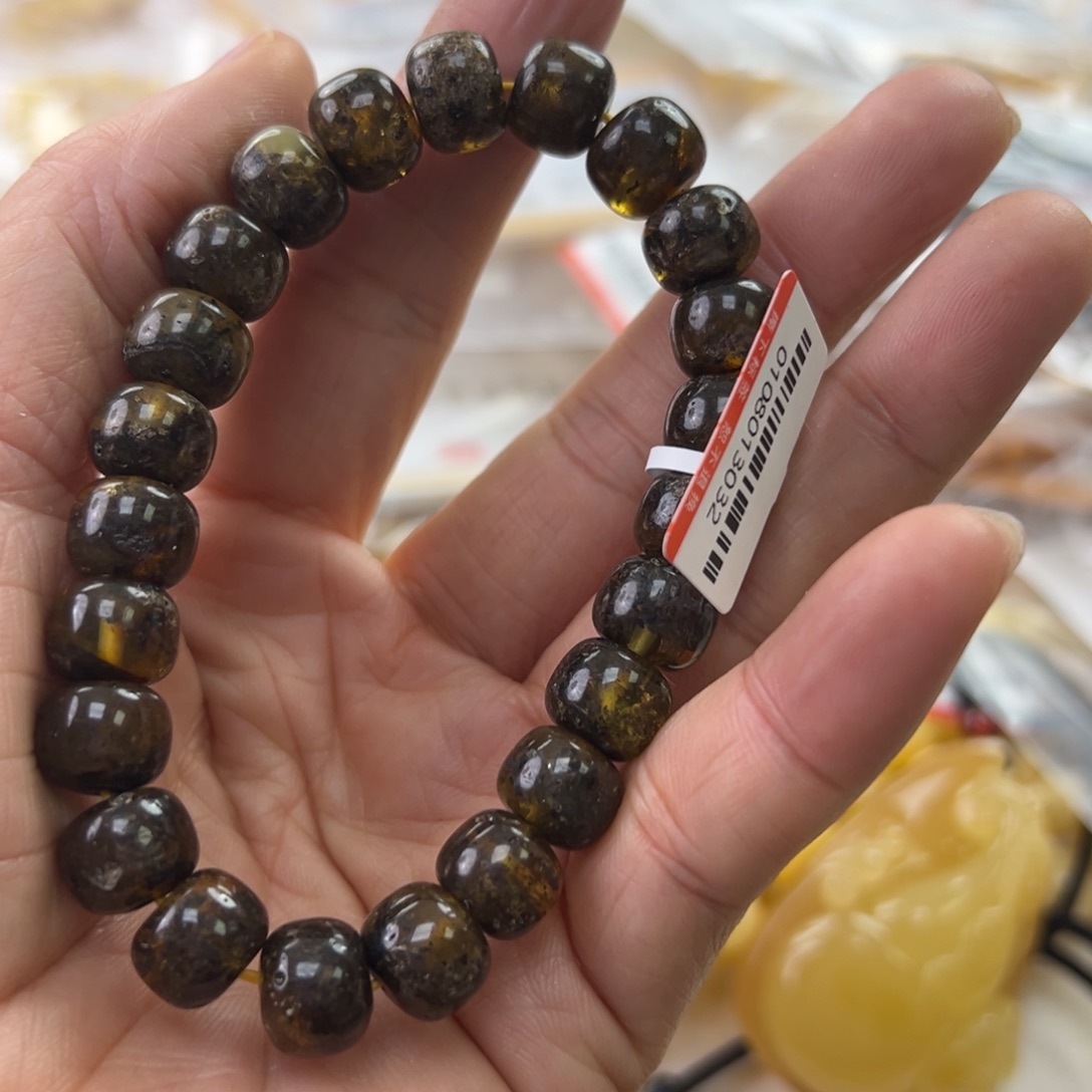 琥珀珠宝奇石未镶嵌