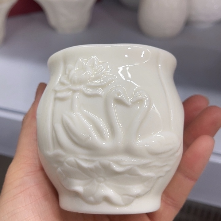 福利待遇多多哦哦哦