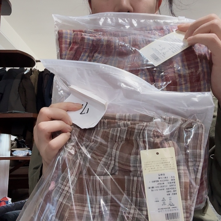 M***A羊羔毛小号，中号，各一