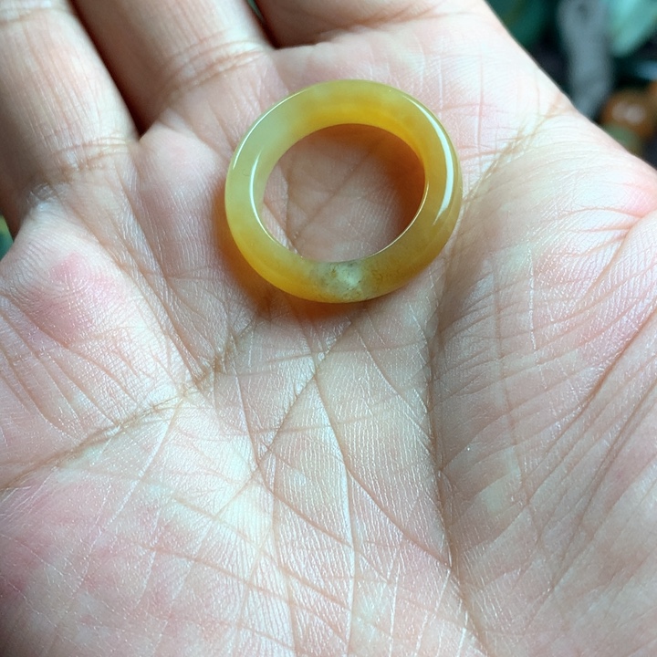 吊坠(赠链)未镶嵌岫岩河磨玉（透闪石质玉）幸**生