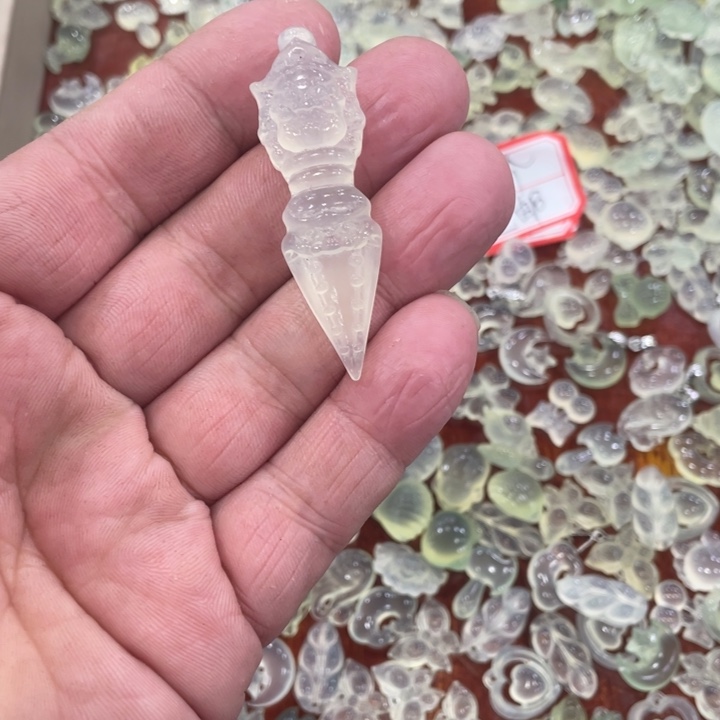 蛇纹石玉合金颈饰