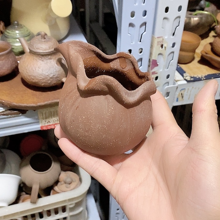 瓷片荷花的小秘密是否还有一个月 