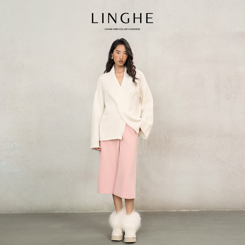 翎禾LINGHE-「花枝棠」气质白色慵懒毛衣手工花针织羊绒衫