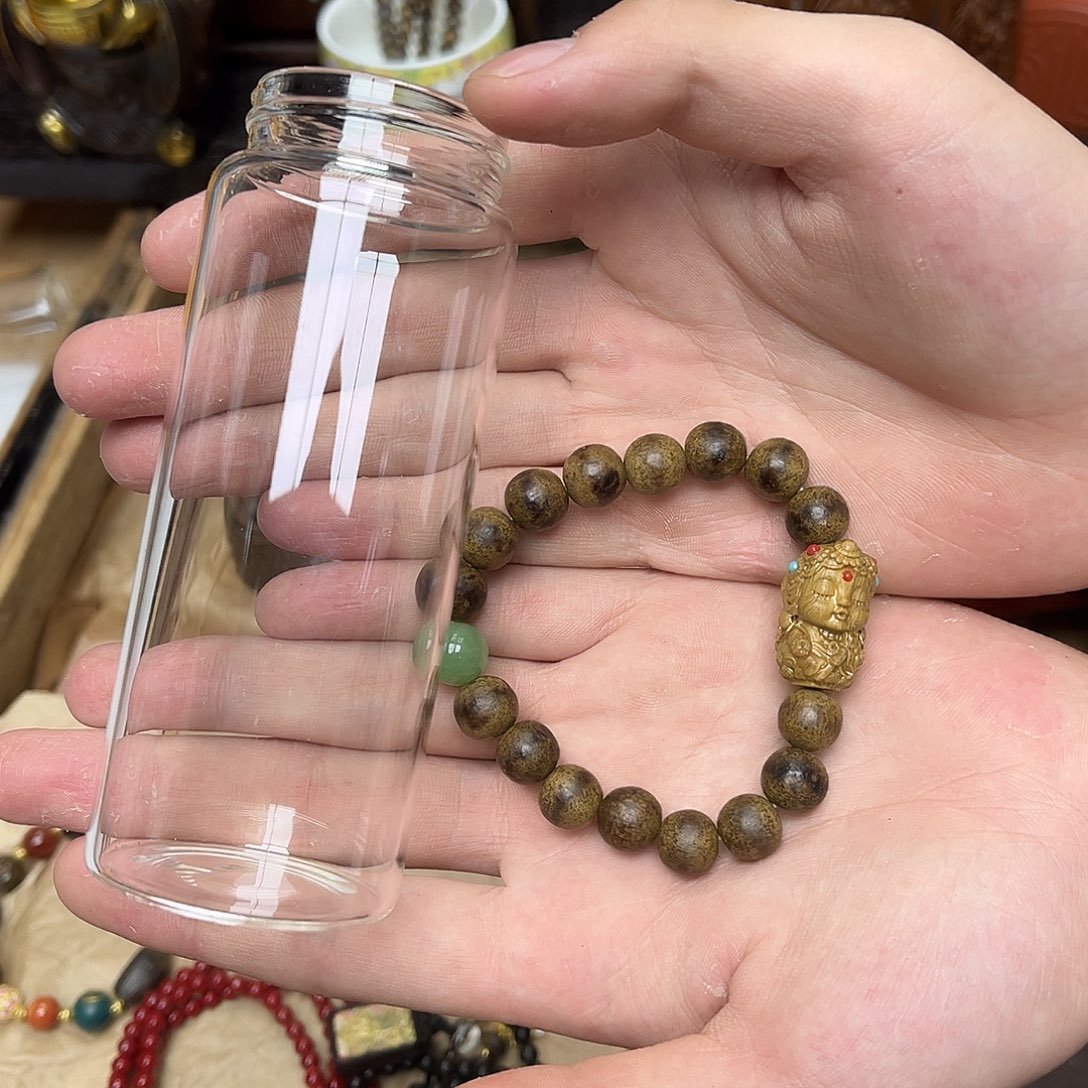 大叶紫檀（黑酸枝木类）