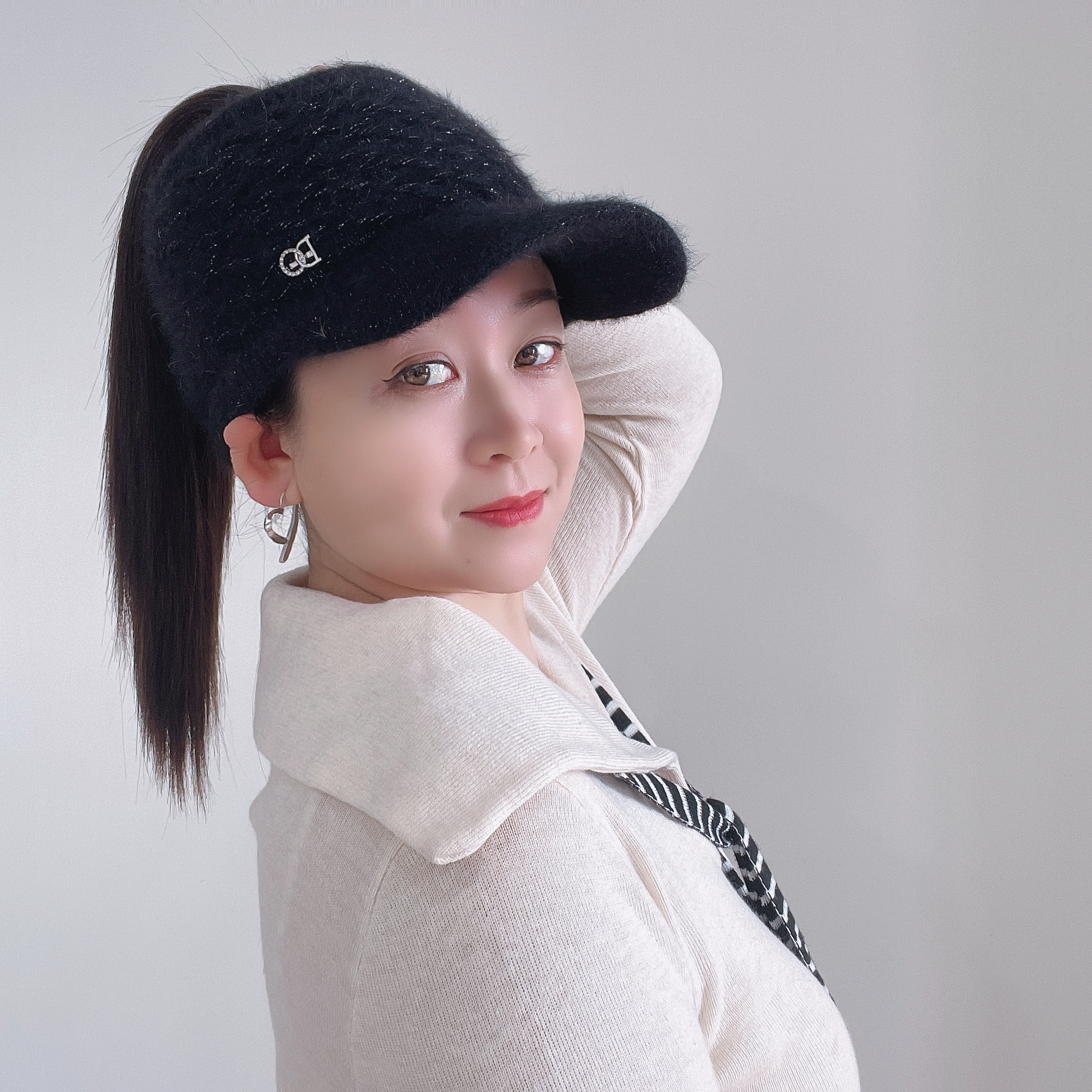 【秋冬新款】水貂毛DO标直发马尾帽子假发一体