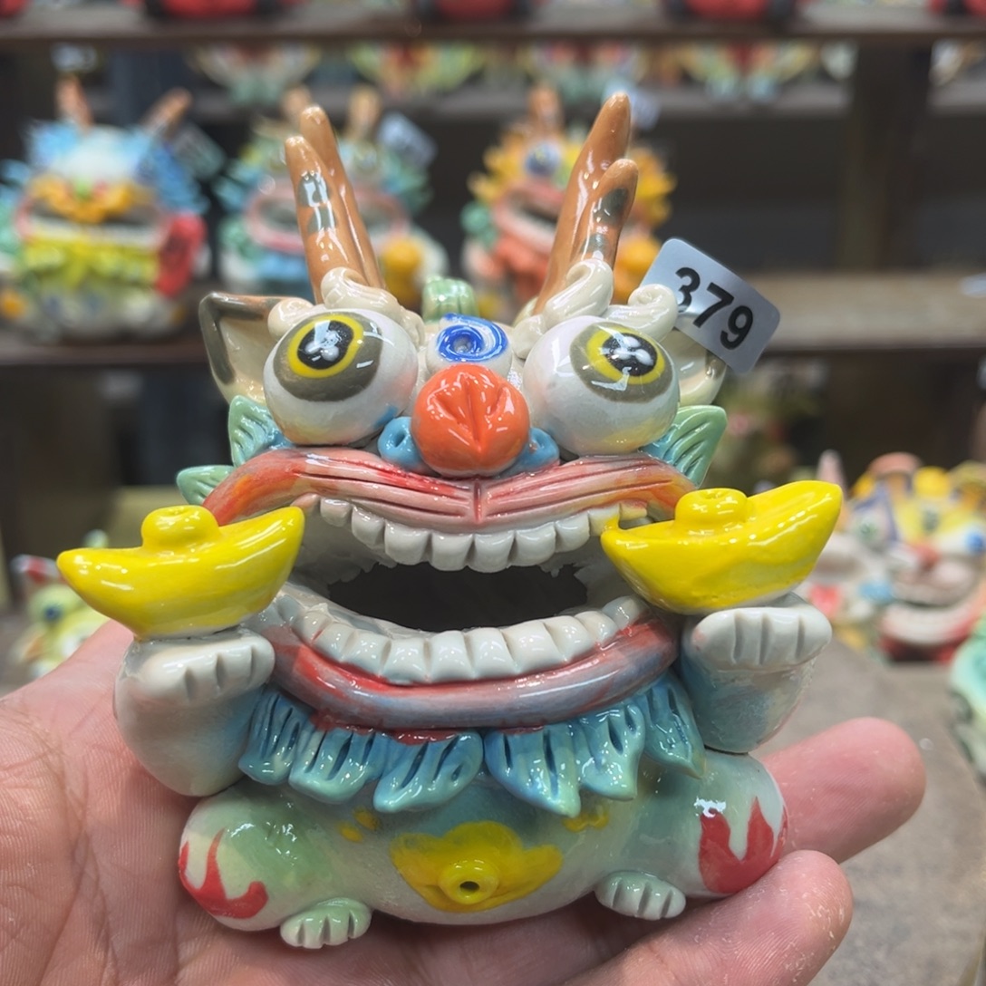陶瓷纯手工抽象陶瓷摆件379