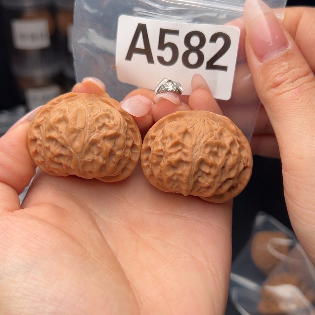 文玩核桃吊坠宫灯42全品