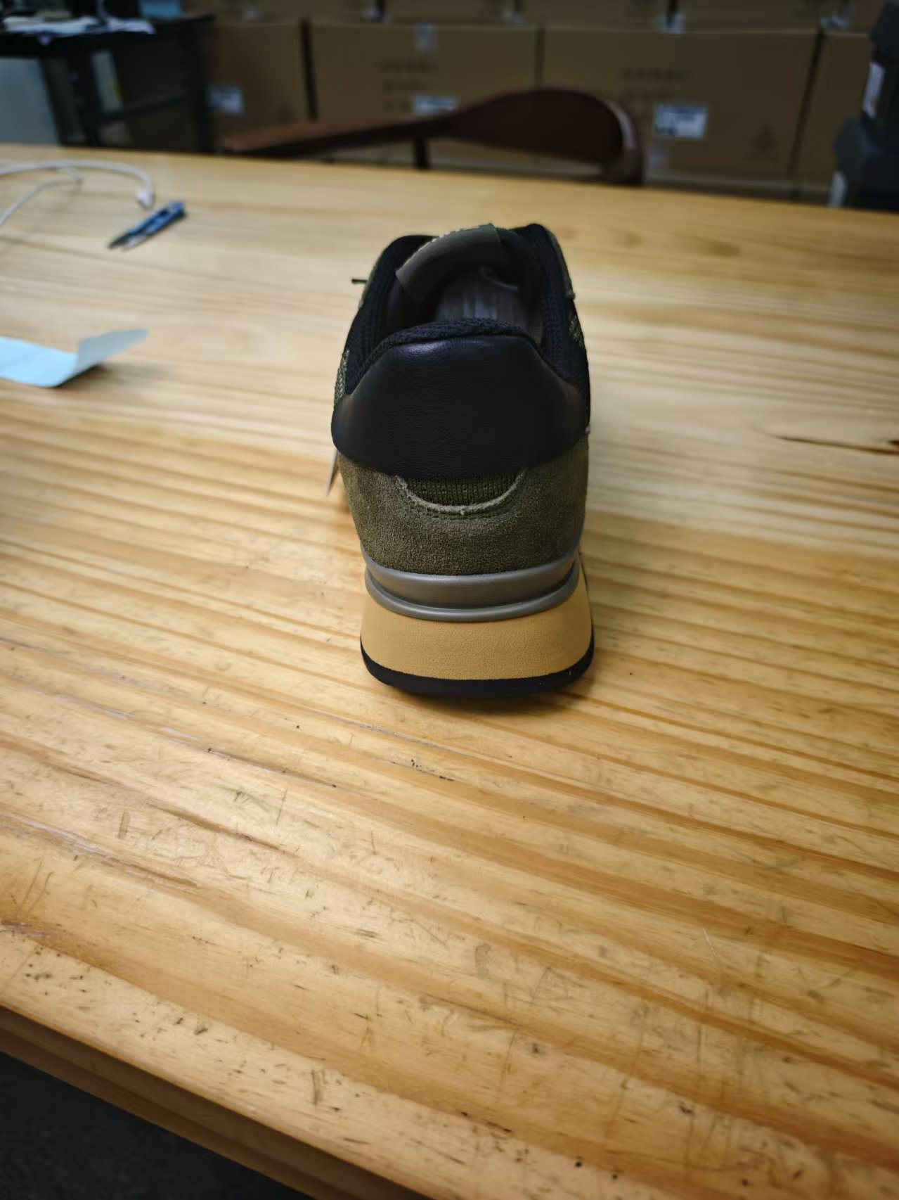 时尚阿甘耐磨防滑休闲百搭男鞋舒适减震Q弹低帮跑步