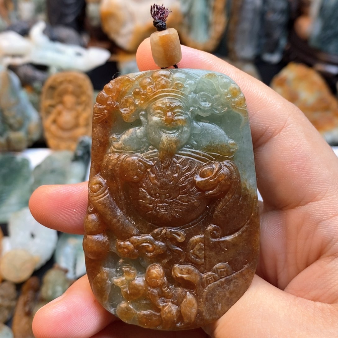 定制翡翠未镶嵌特色6