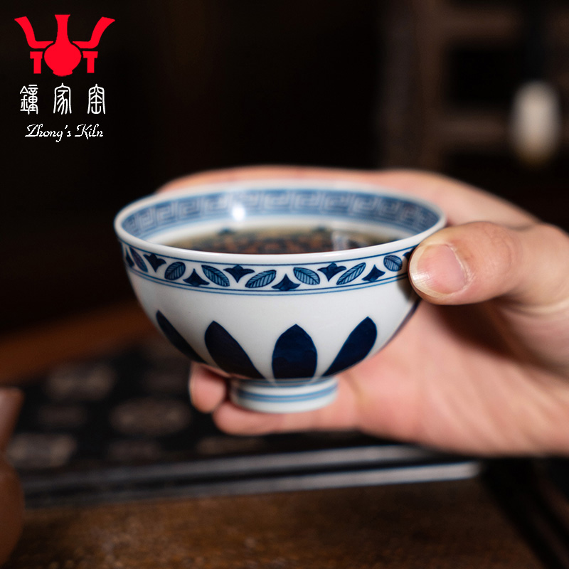钟家窑青花柴窑品茗杯 陶瓷景德镇功夫茶具主人杯内绘宝相鸡心杯