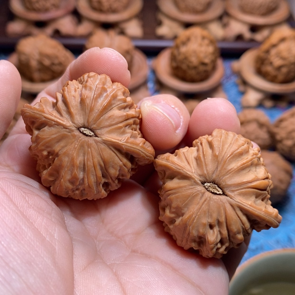 【闪购商品】文玩核桃吊坠磨盘