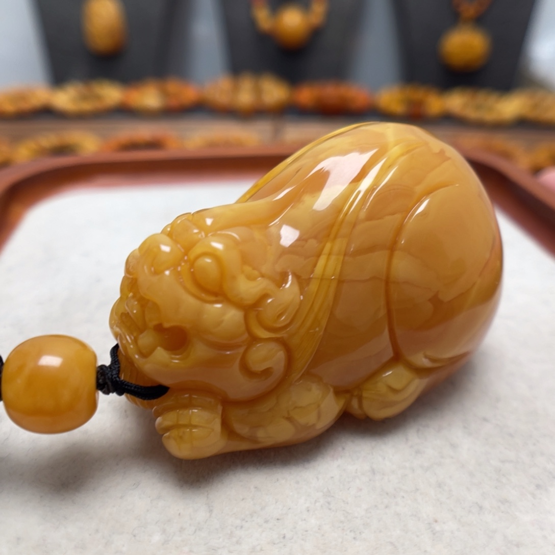 蜜蜡未镶嵌项链吊坠