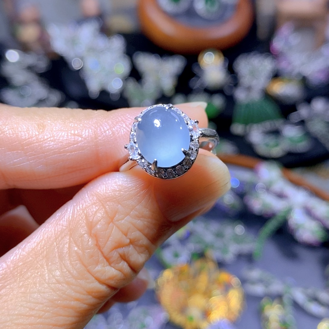 翡翠颈饰银S925镶嵌天然翡翠