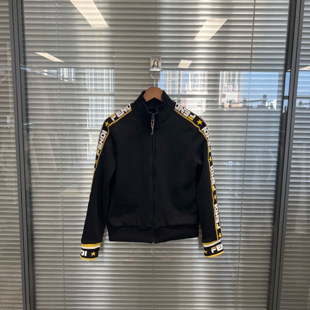 99新 FENDI/芬迪 串标字母女士运动外套纯棉 99新 42码  #zz6546