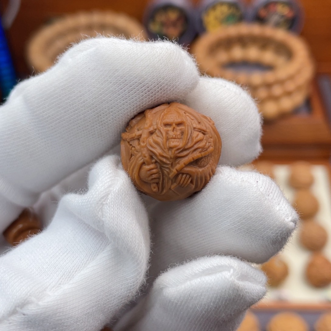 猴头核桃吊坠满工死神