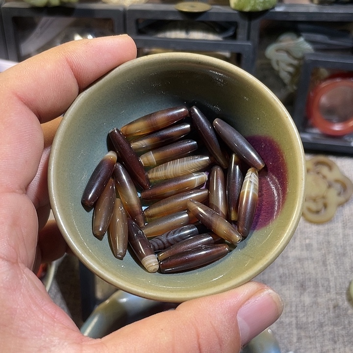 小***姐玛瑙/玉髓合金手链工艺品手串珠子