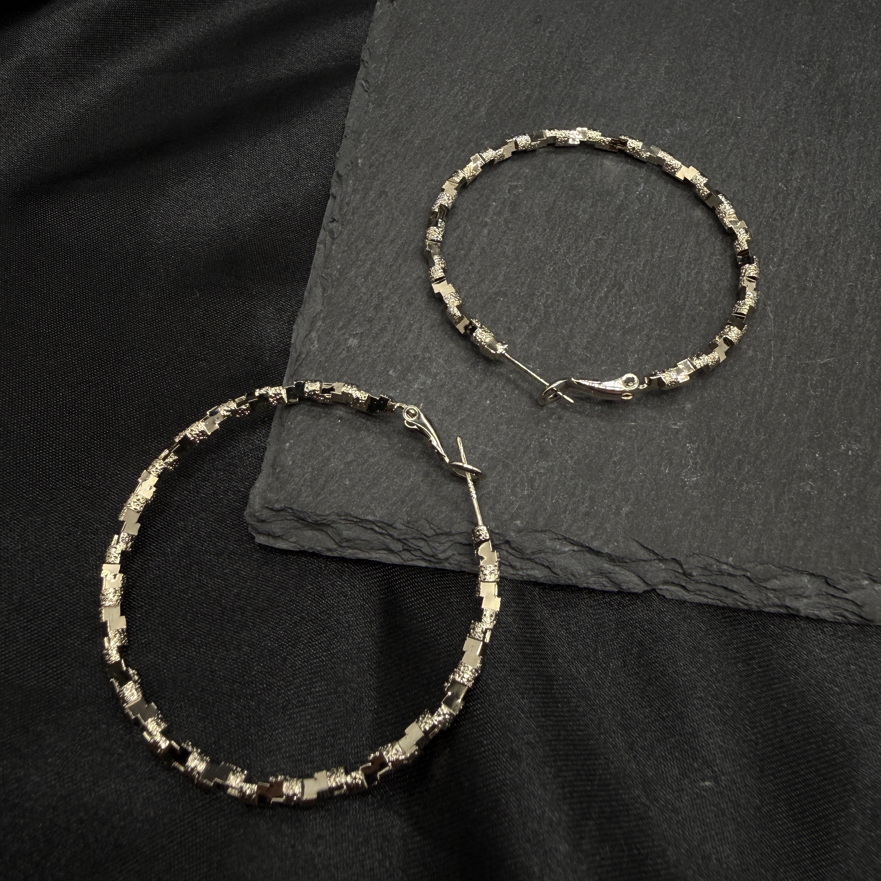 铜合金耳饰 0716 Acc-D92 时尚欧美设计感个性大耳圈