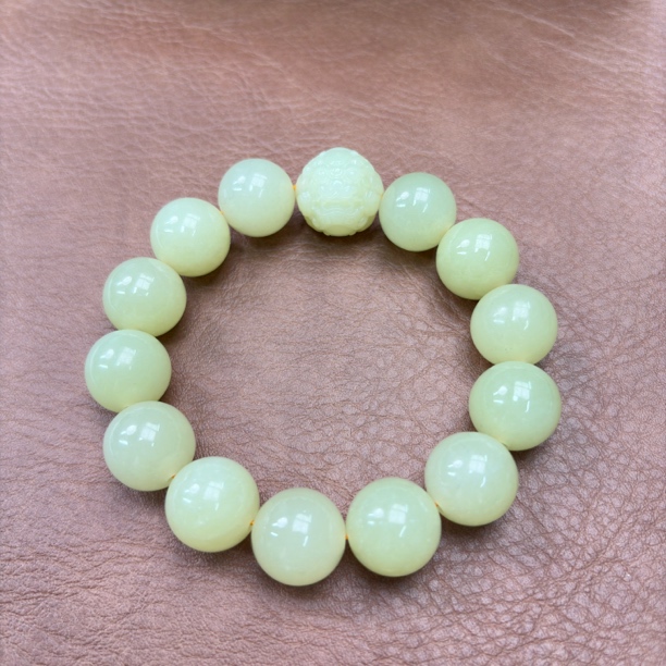 新疆若羌黄口和田玉手串高品质显气质男士16mm手串