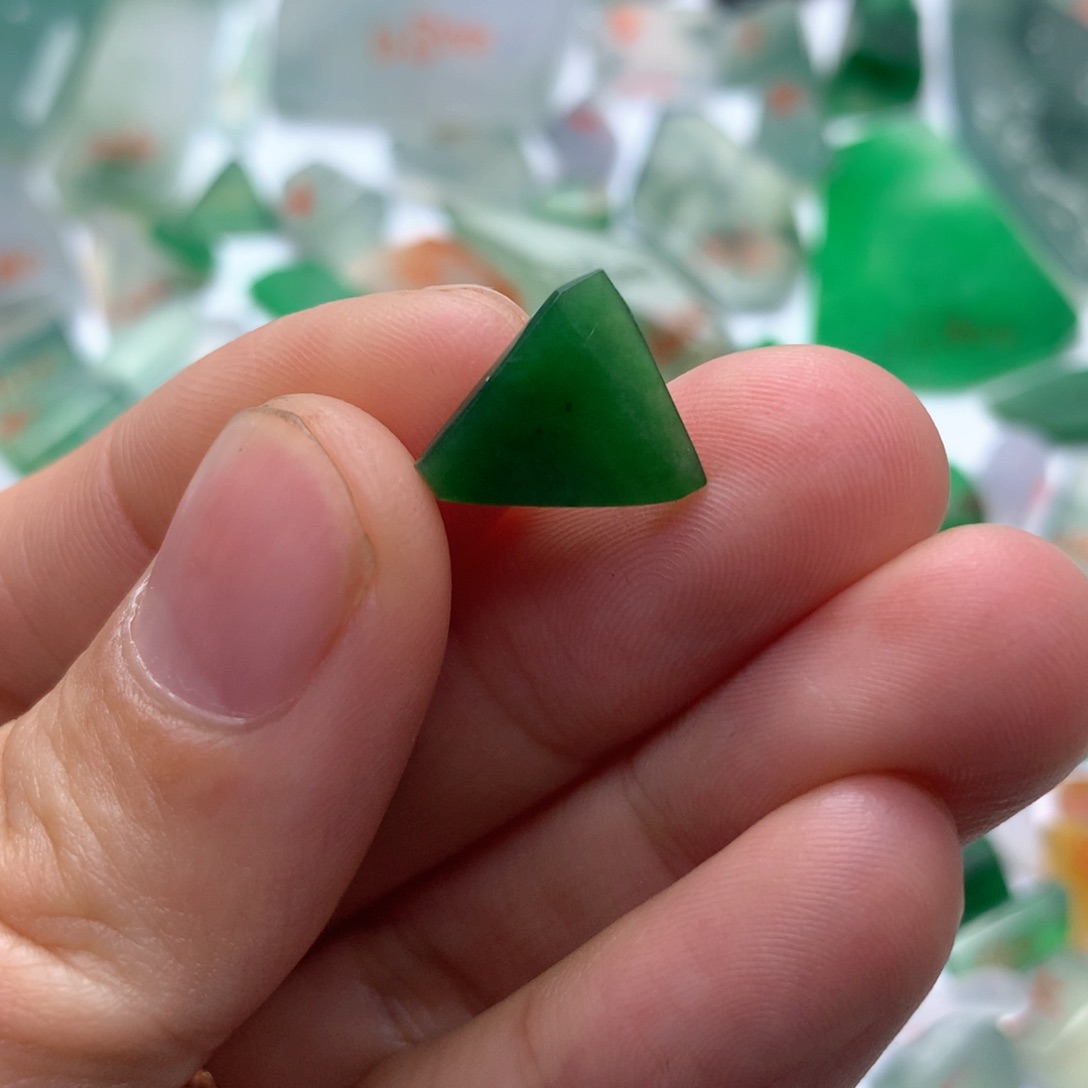 定制翡翠未镶嵌天然缅甸翡翠吊坠挂件