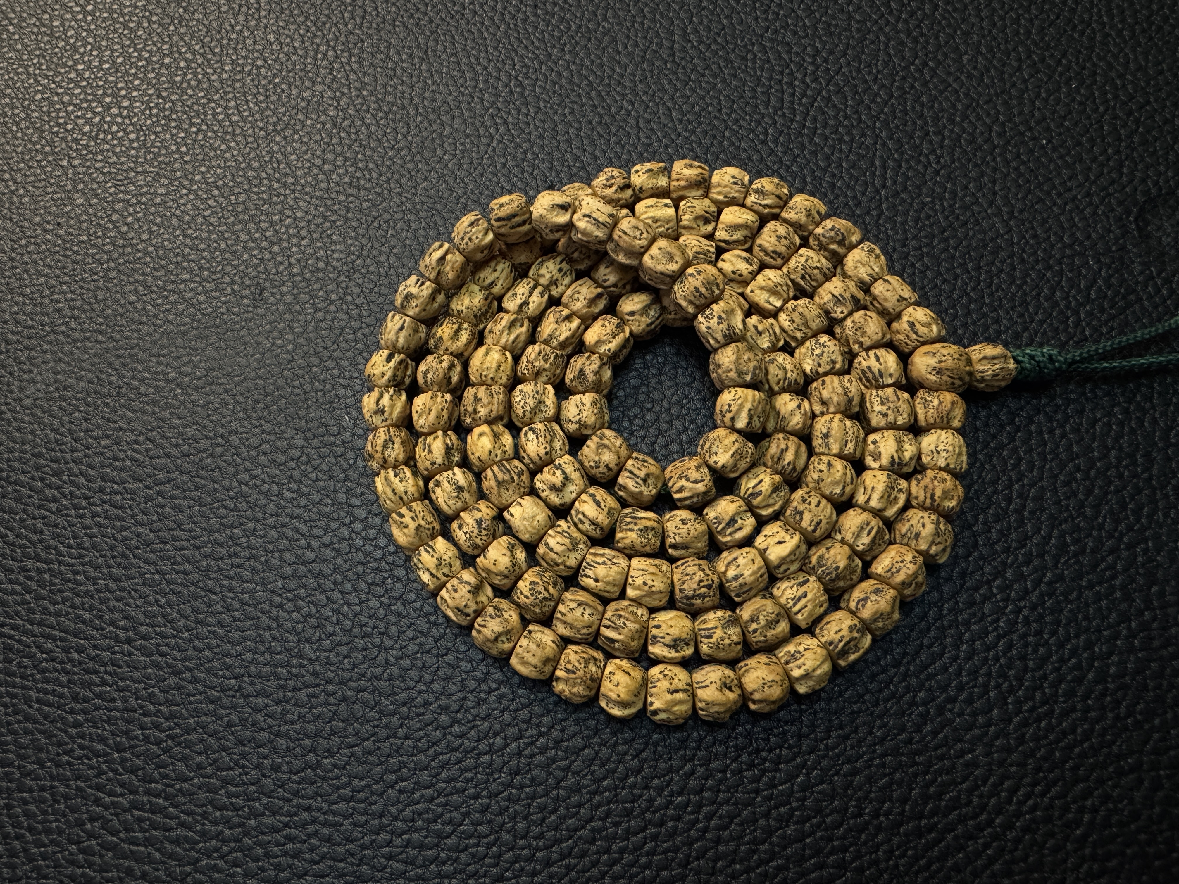 元帅出品【龙骸】热振柏香籽深坑毒龙脏皮微麻皮直切