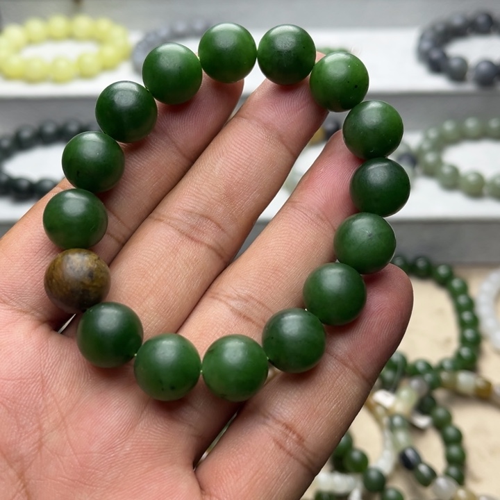 手串未镶嵌和田玉