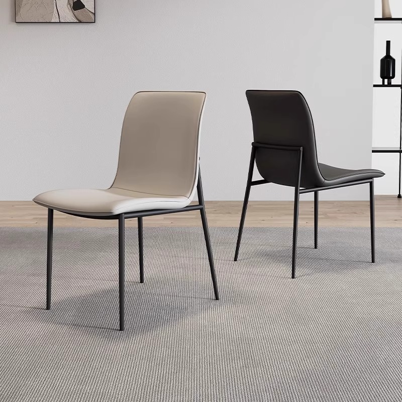 广东佛山意式极简餐椅家用轻奢高级感2025新款椅子靠背猫抓皮凳子