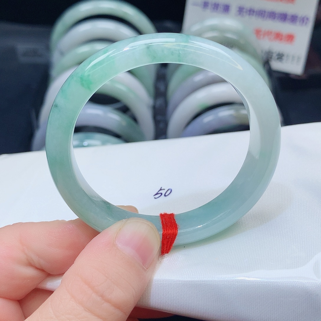 翡翠未镶嵌手镯106