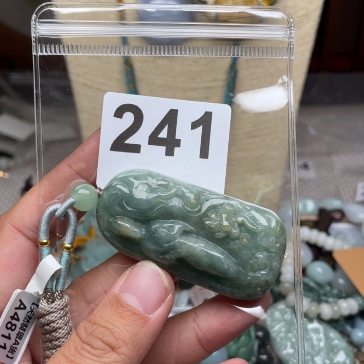 【闪购商品】翡翠颈饰未镶嵌娜**^翡翠