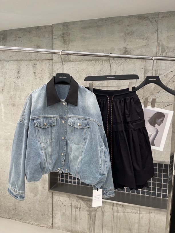 JINJIN按编码109-199休闲夹克