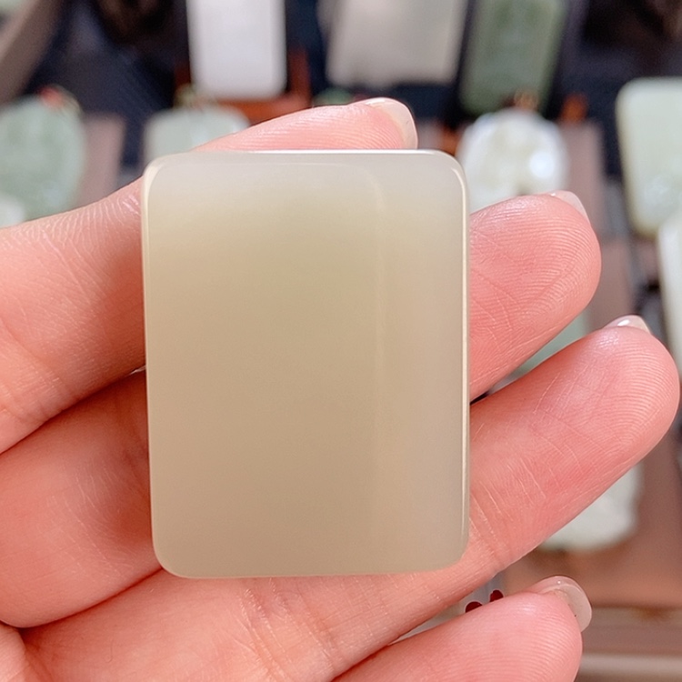 【闪购商品】和田玉颈饰未镶嵌