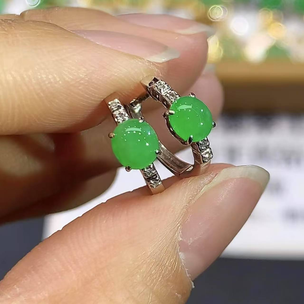 18k金镶 天然缅甸A货翡翠耳饰   多样性发其一 GM 0303