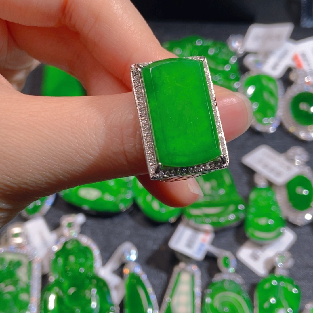 翡翠银S925镶嵌吊坠(不含链)