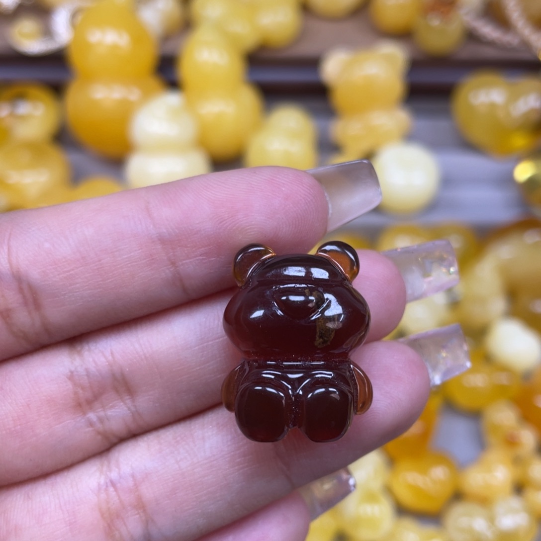 琥珀未镶嵌珠宝奇石