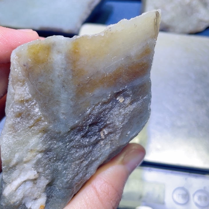 和田玉未镶嵌珠宝半成品