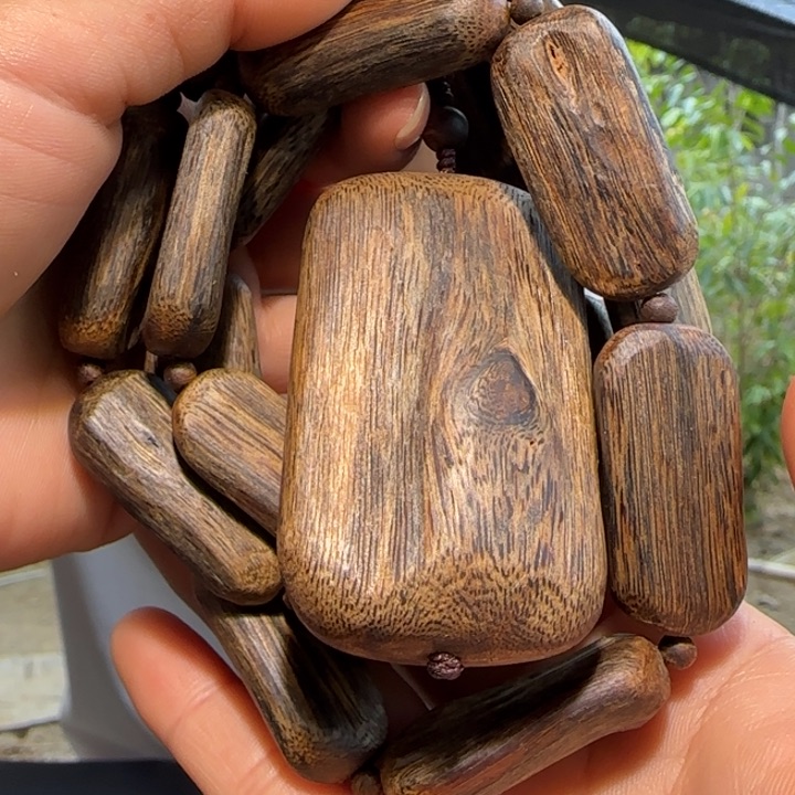 沉香手串油叶子链子87克