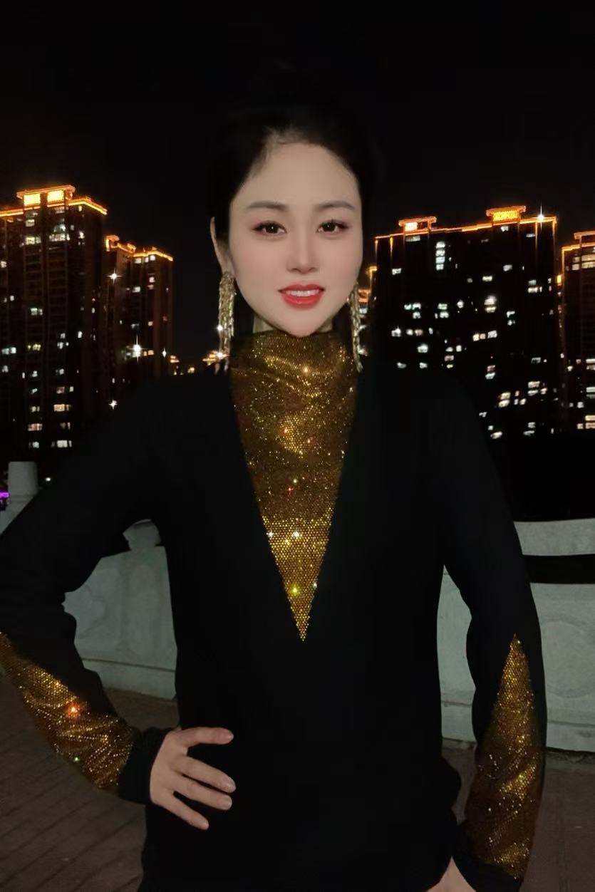 【网红爆款809#加绒】打底衫女内搭秋冬时尚烫钻上衣修身显瘦