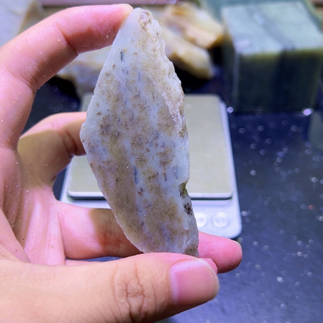 和田玉未镶嵌珠宝半成品