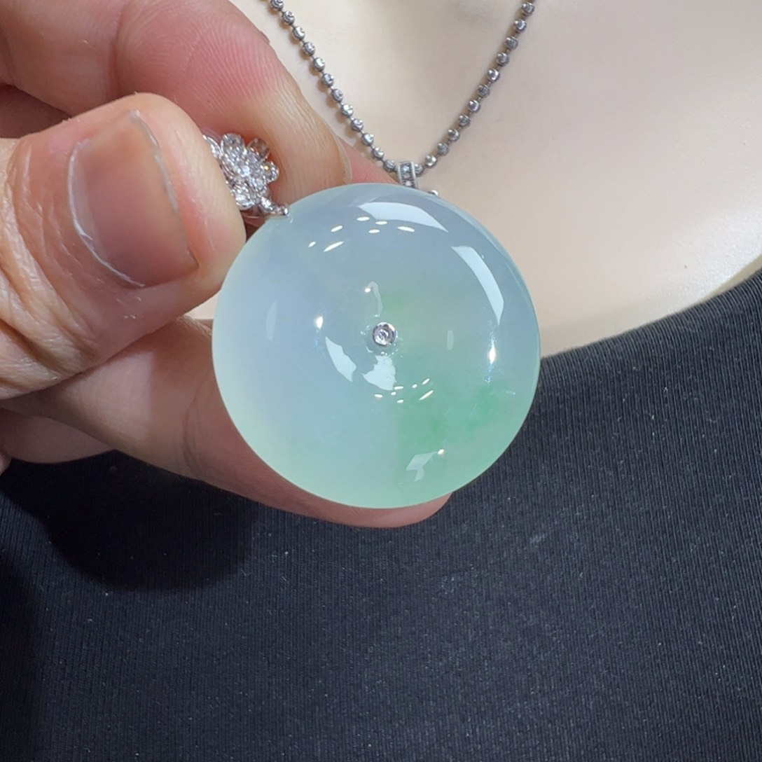 翡翠吊坠(不含链)18K金镶嵌温*