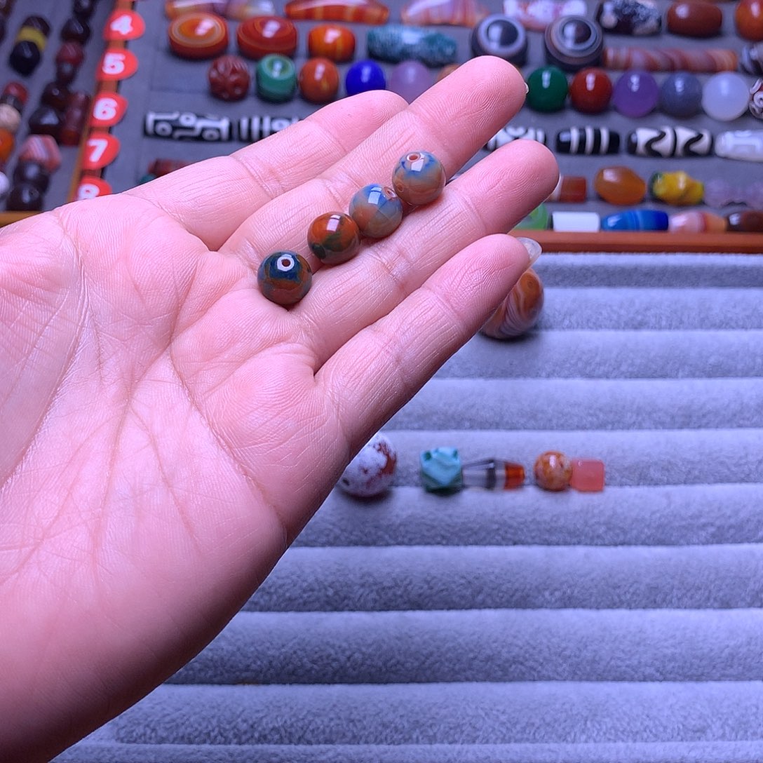 1***6玛瑙/玉髓未镶嵌颈饰