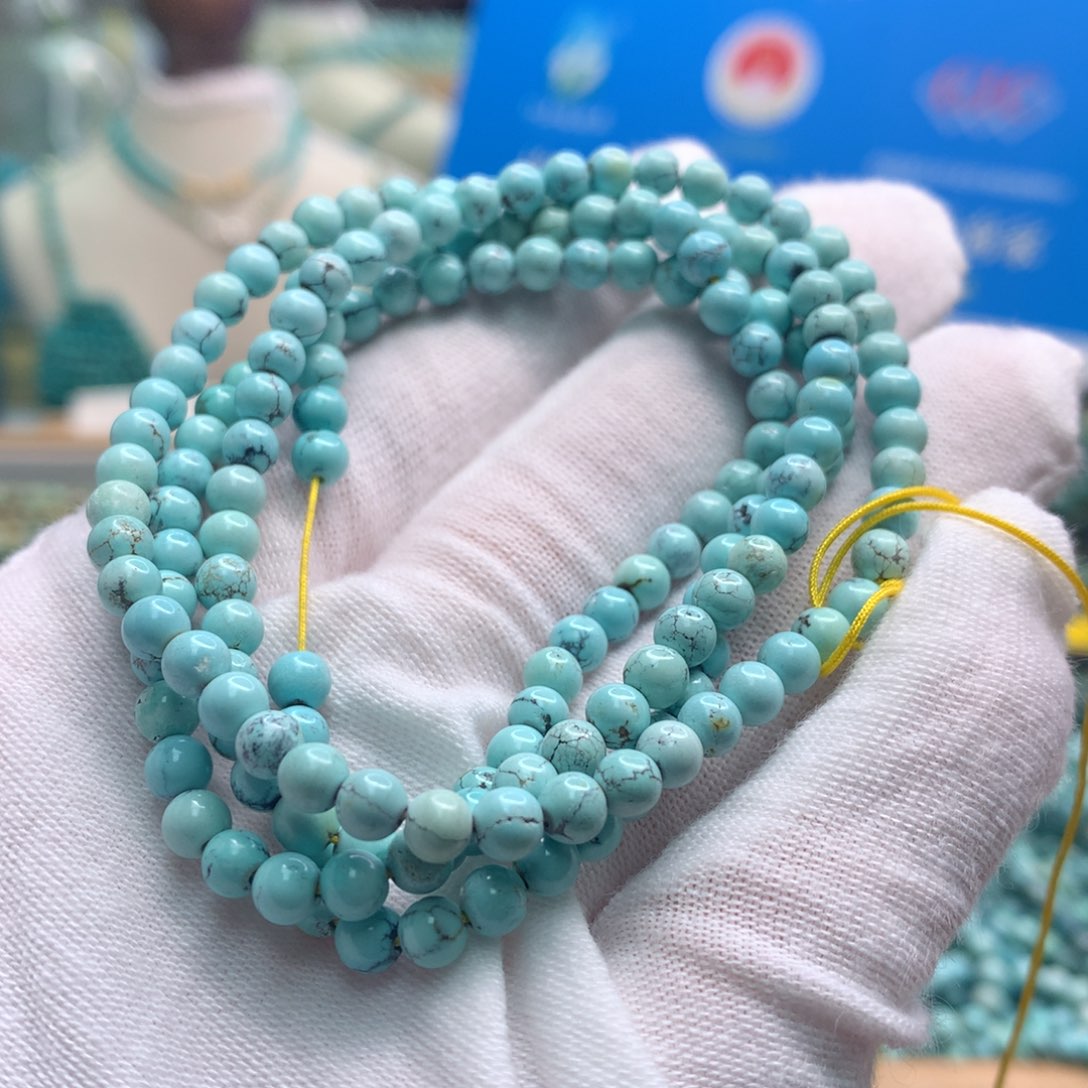 绿松石未镶嵌饰品