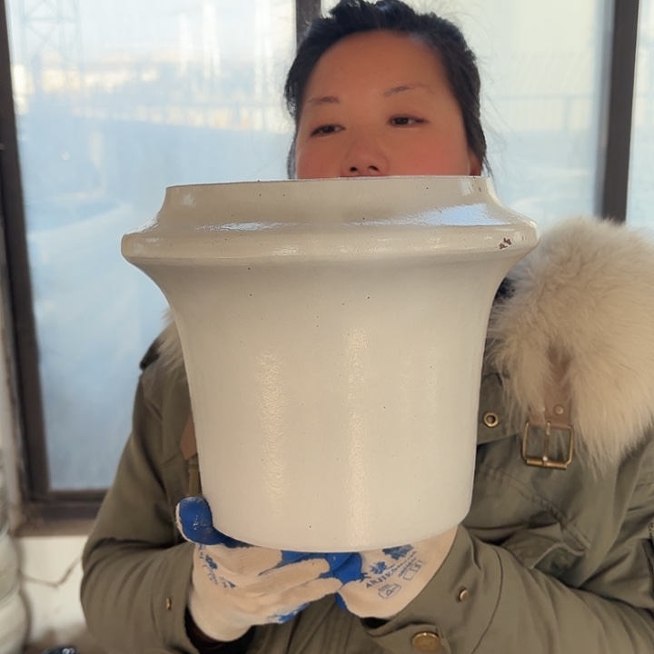 瑕疵高21口18花盆