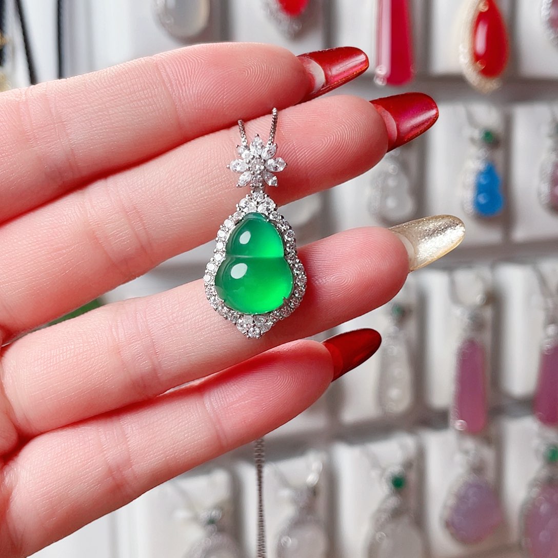 玛瑙/玉髓吊坠(赠链)银S925镶嵌