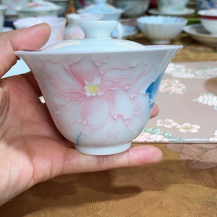 【闪购商品】国色惊城盖碗哈哈哈