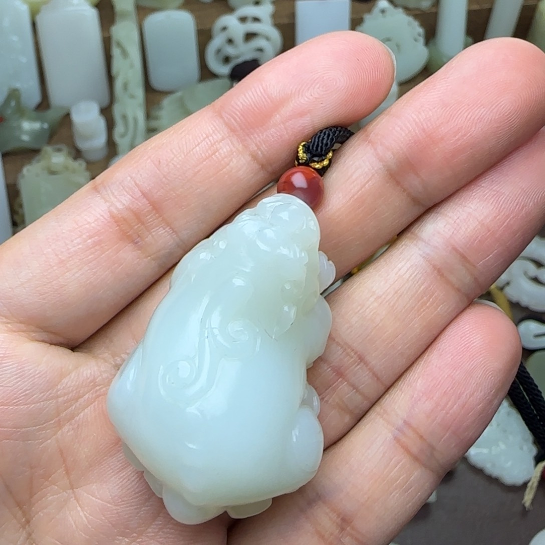 和田玉挂件未镶嵌