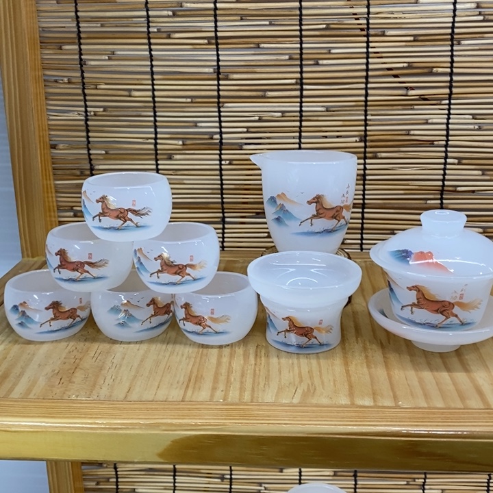 琉璃手工艺品白马一套，小杯2