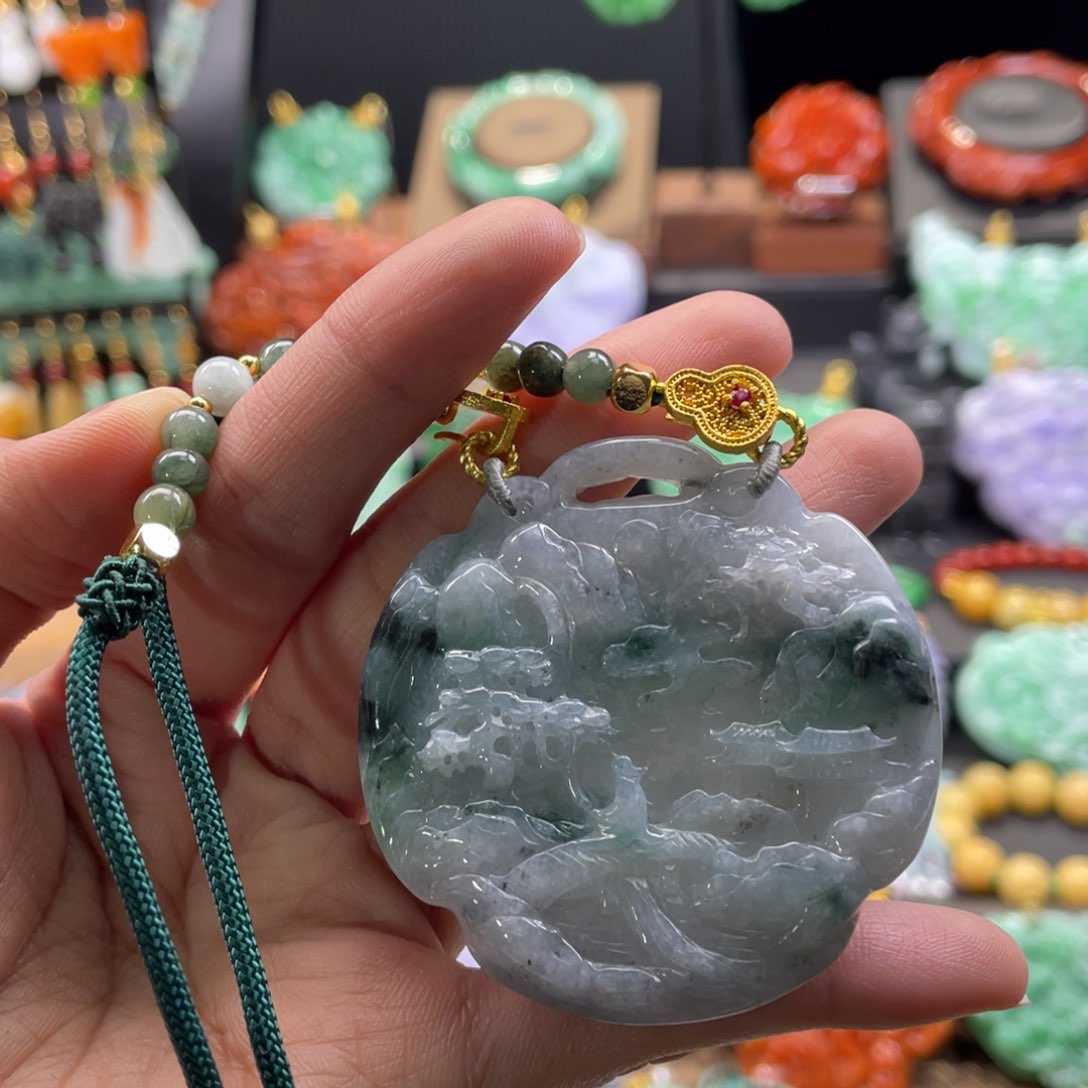 翡翠颈饰未镶嵌代编织