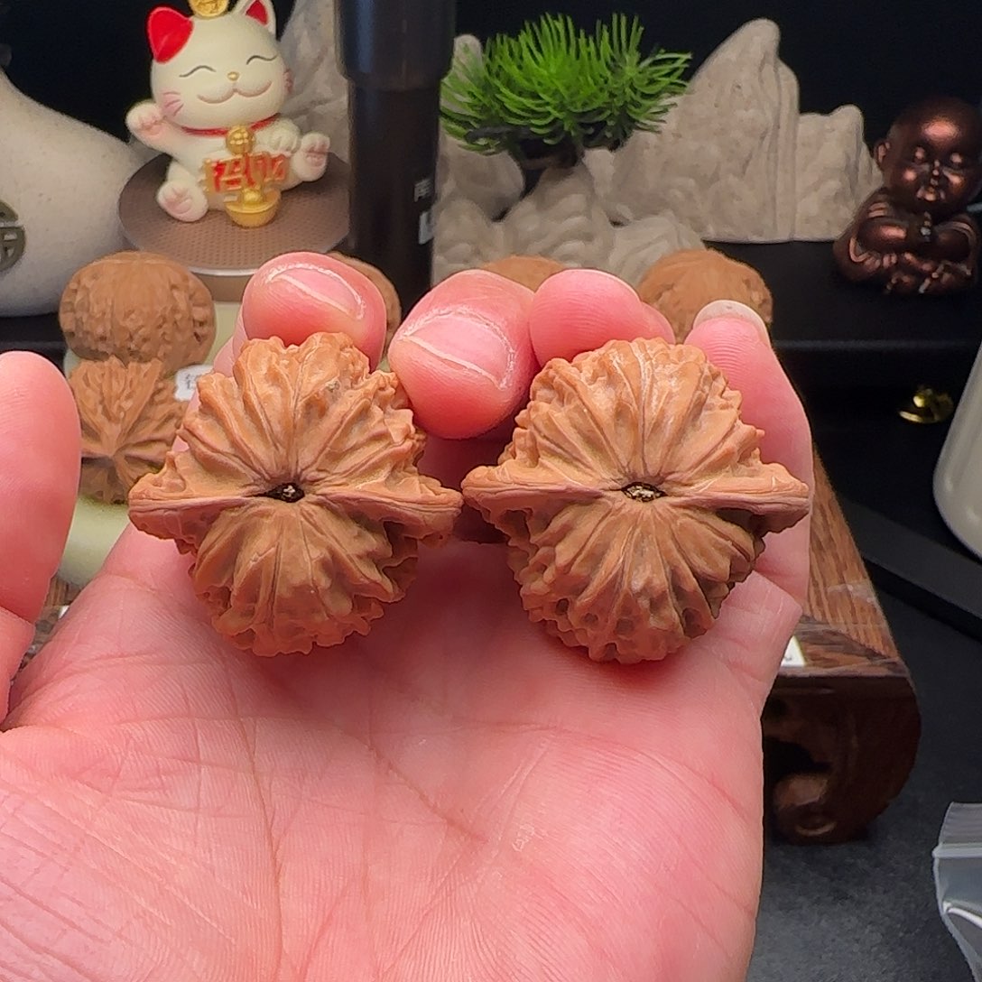 文玩核桃吊坠磨盘