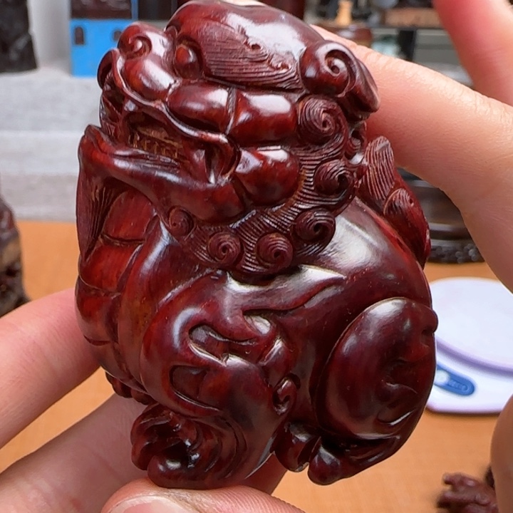 檀香紫檀（小叶紫檀）罗**，